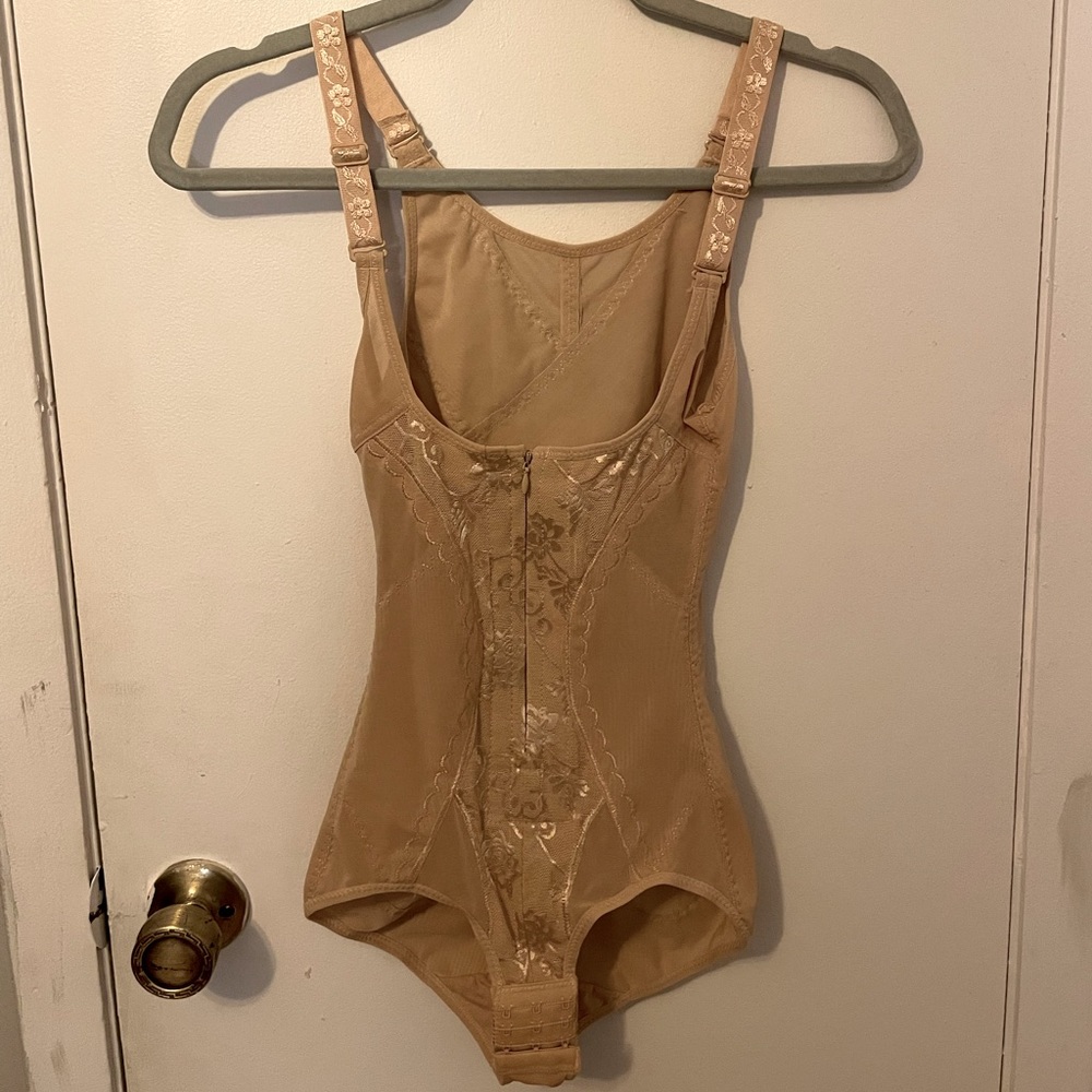 Fashion Nova Nude Shapewear Bodysuit